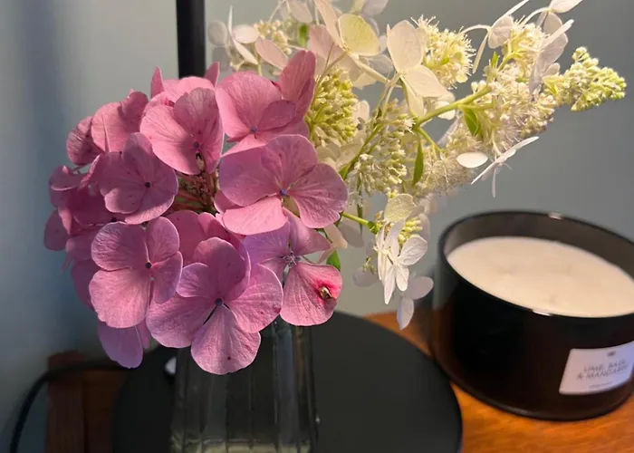 Nocleg ze śniadaniem Maison Grandjean 3*